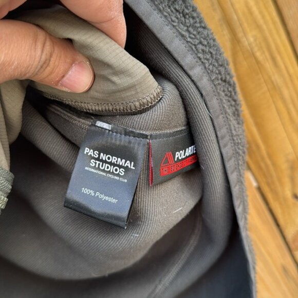 Pas normal studios Men's Black Fleece Vest - Picture 5 of 7